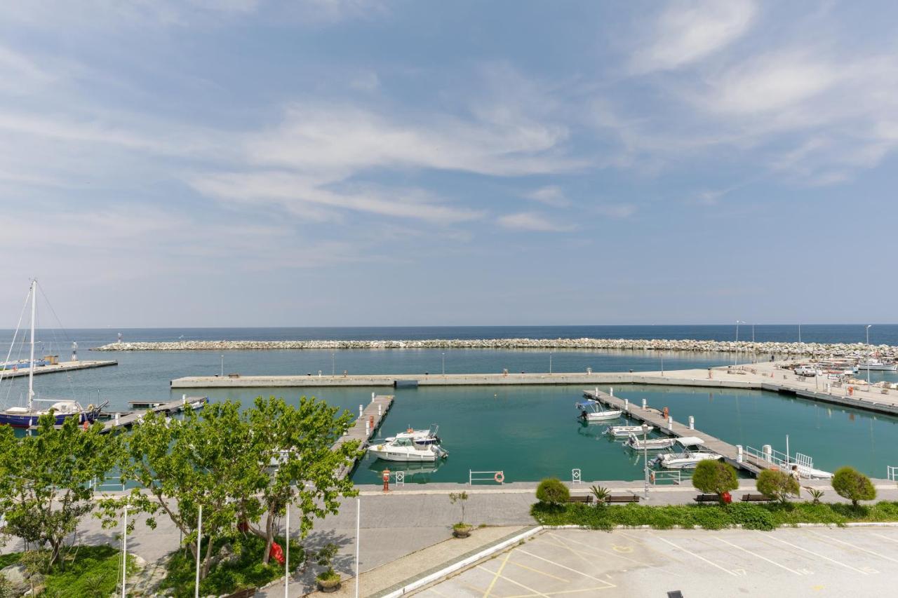 Diverso Platamon, Luxury & Hotel